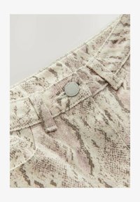 Unausgewählt, snake print