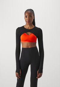 Stronger Majica z dolgimi rokavi - black