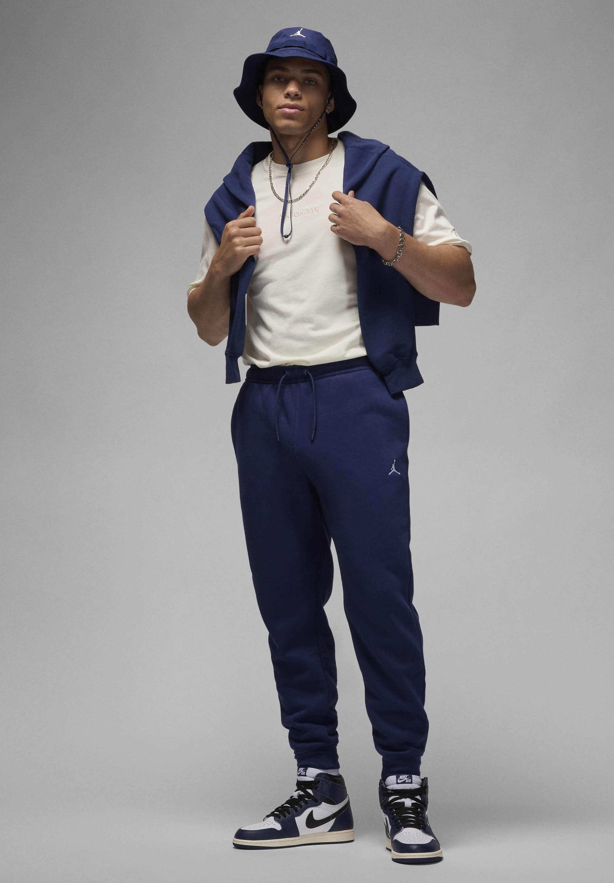navy blue jordan tracksuit