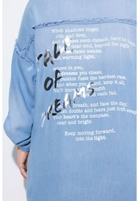 Thumbnail Image 4