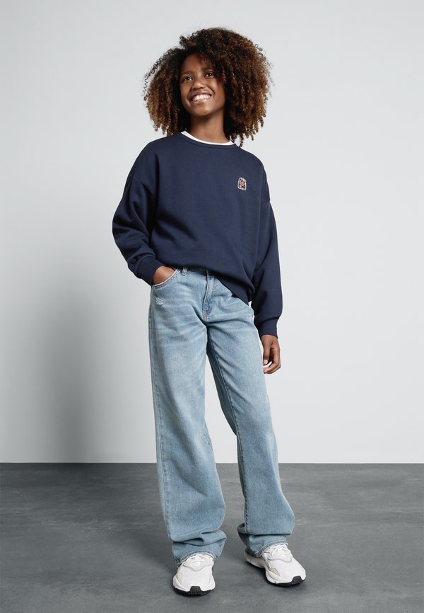 SANDWICH BOYFRIEND CREW UNISEX - Sweatshirt - legend ink4