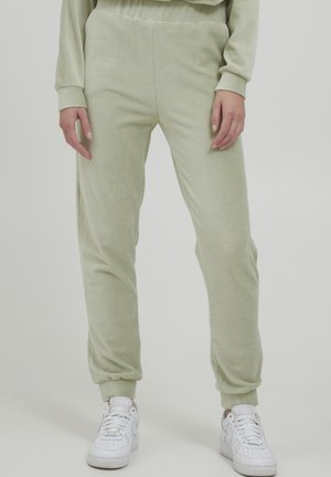 BYPATINA PANTS - Tracksuit bottoms - desert sage