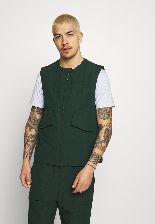 HELION VEST - Bodywarmer - dark green