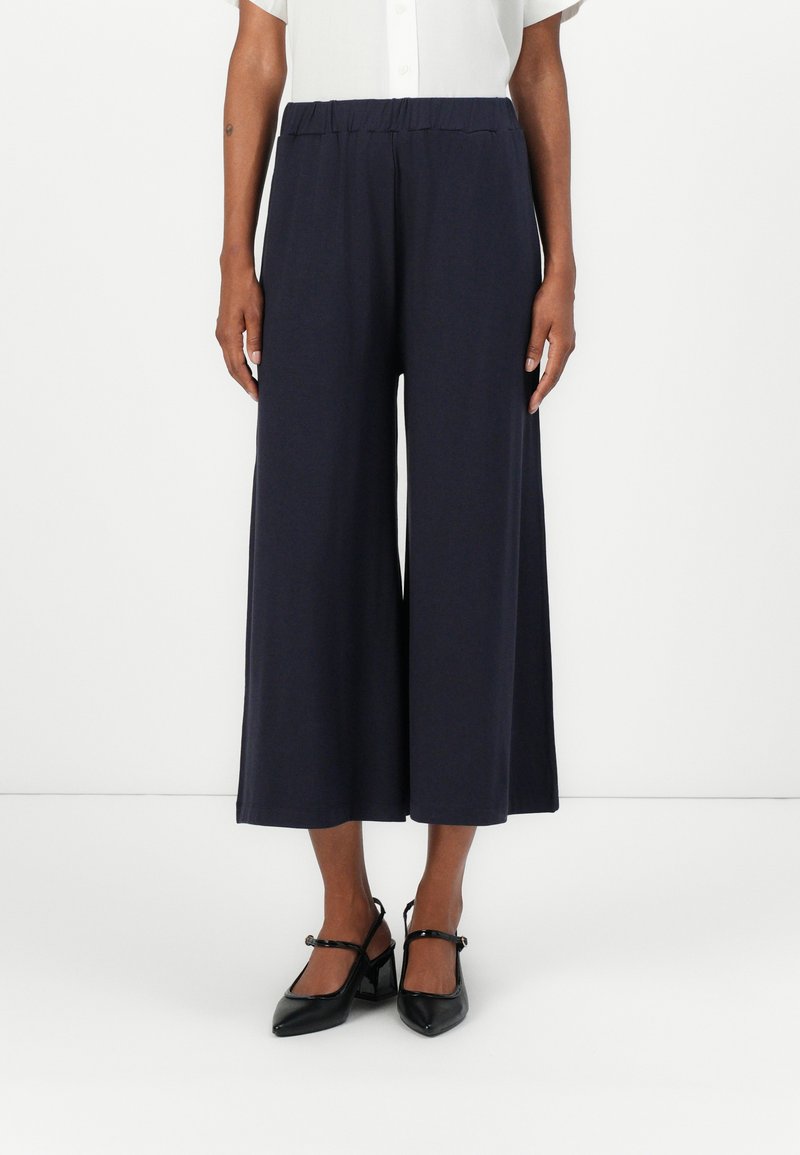 Marc O'Polo DENIM - CULOTTE - Trousers - blue depths, Enlarge