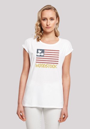 WOODSTOCK USA FLAG - Print T-shirt - white