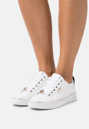 BETEA - Sneaker low - white/brown