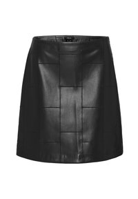 Mini-jupe trapèze en similicuir noir avec panneaux rectangulaires cousus et taille lisse.