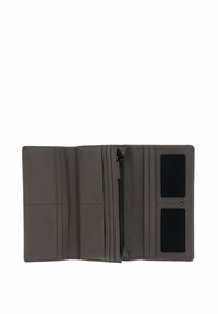 Cartera de cuero gris con diseño abierto, que cuenta con múltiples ranuras para tarjetas, un compartimento con cremallera y dos ranuras transparentes para identificación.