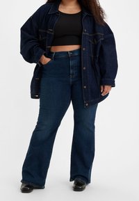 Levi's® Plus Flared-farkut - dark-blue denim