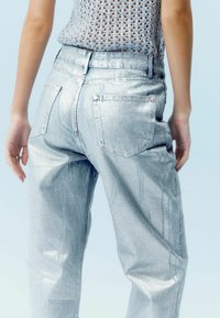 Next REGULAR FIT - Straight leg -farkut - metallic