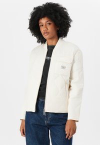 Guess Jeans QUILTED PUFFER JACKET - Blouson Bomber - pristine white