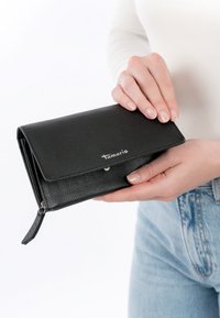 Tamaris AMANDA - Peněženka - black