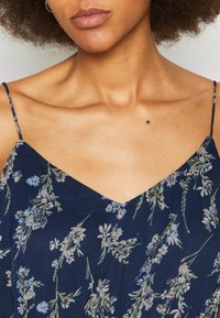 Vero Moda Freizeitkleid - dark blue