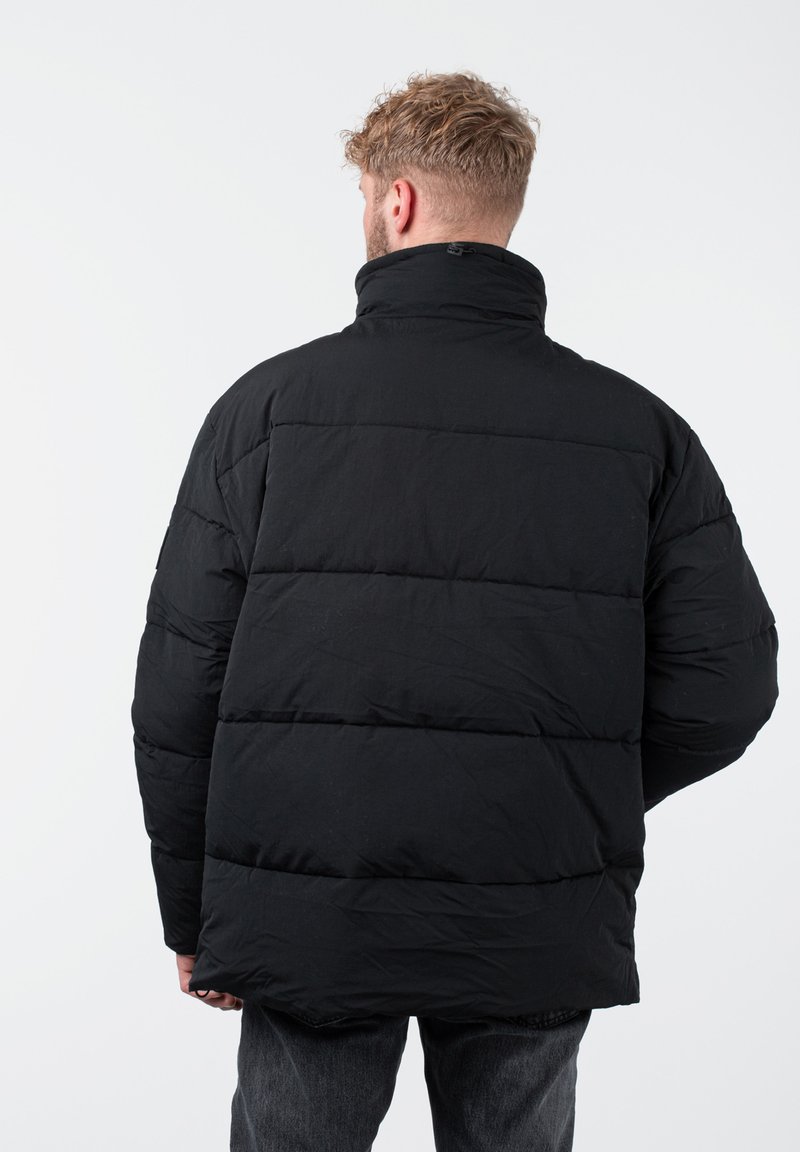 Calvin Klein OVERSIZED - Zimní bunda - black