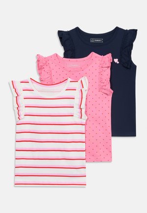 Tops sans manches pour filles avec manches volantées en bleu marine, rose avec petits cœurs et blanc avec des rayures horizontales roses et rouges.