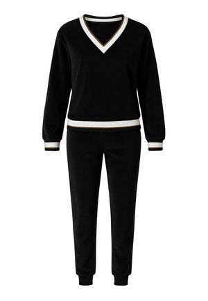 Conjunto de chándal negro que incluye una sudadera de cuello en V con ribetes en blanco y dorado, y pantalones ajustados a juego con puños acanalados.