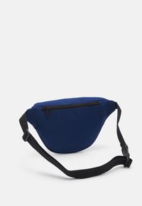 Carhartt WIP JAKE HIP BAG UNISEX - Rumpetaske - elder