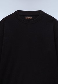 Maglione nero realizzato in morbido tessuto, con scollatura rotonda a costine, vestibilità ampia e senza motivi o dettagli hardware visibili.