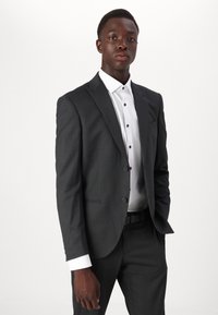 Isaac Dewhirst THE FASHION SUIT - Kostiumas - charcoal