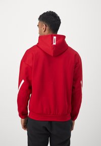 adidas Performance LIVERPOOL FC ADIDAS Z.N.E. ANTHEM JACKET - Tréning dzseki - strawberry red