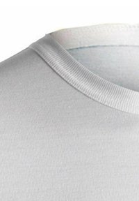 Dovre Undershirt - white