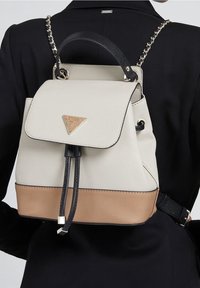 Guess Sac à dos - beige