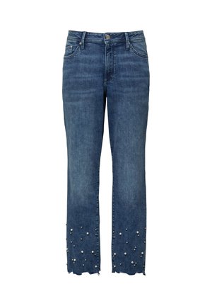 Niebieskie dżinsy z prostymi nogawkami, postrzępionymi brzegami i rozsianymi dekoracyjnymi perłami w pobliżu dołu każdej nogawki.
