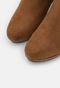 Anna Field Botas acima do joelho - cognac