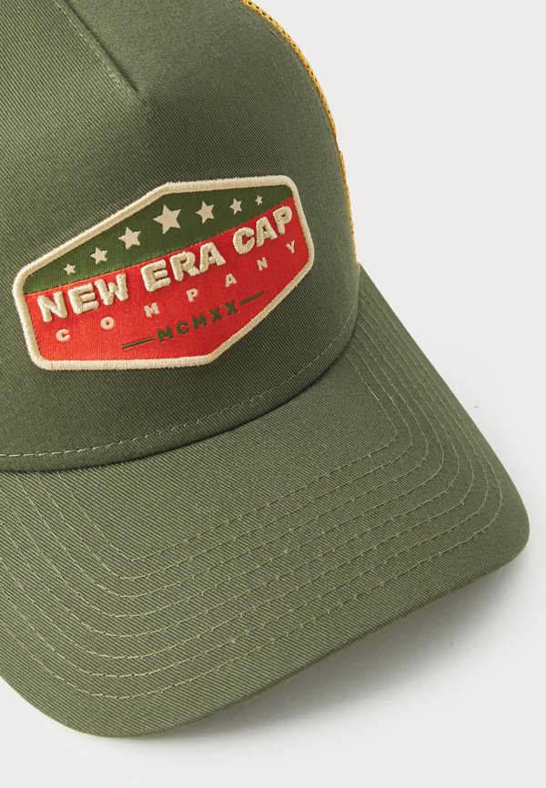 PATCH TRUCKER UNISEX - Cap - khaki3