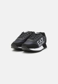 EA7 Emporio Armani UNISEX - Baskets basses - black/white