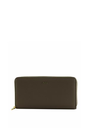Portefeuille rectangulaire en cuir marron avec une fermeture éclair dorée et le mot BOSS embossé sur le devant, présenté sur fond blanc.