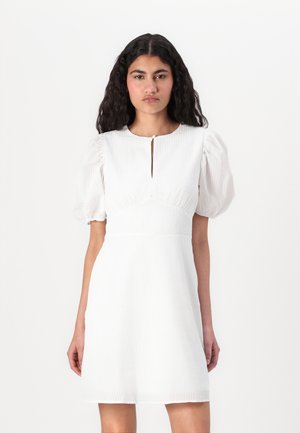 VMSANI KEYHOLE MINI DRESS - Kokteiļkleita/ballīšu kleita - bright white