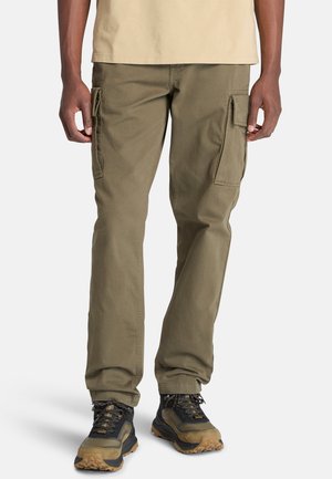 RELAXED FIT - Cargo trousers - leaf green