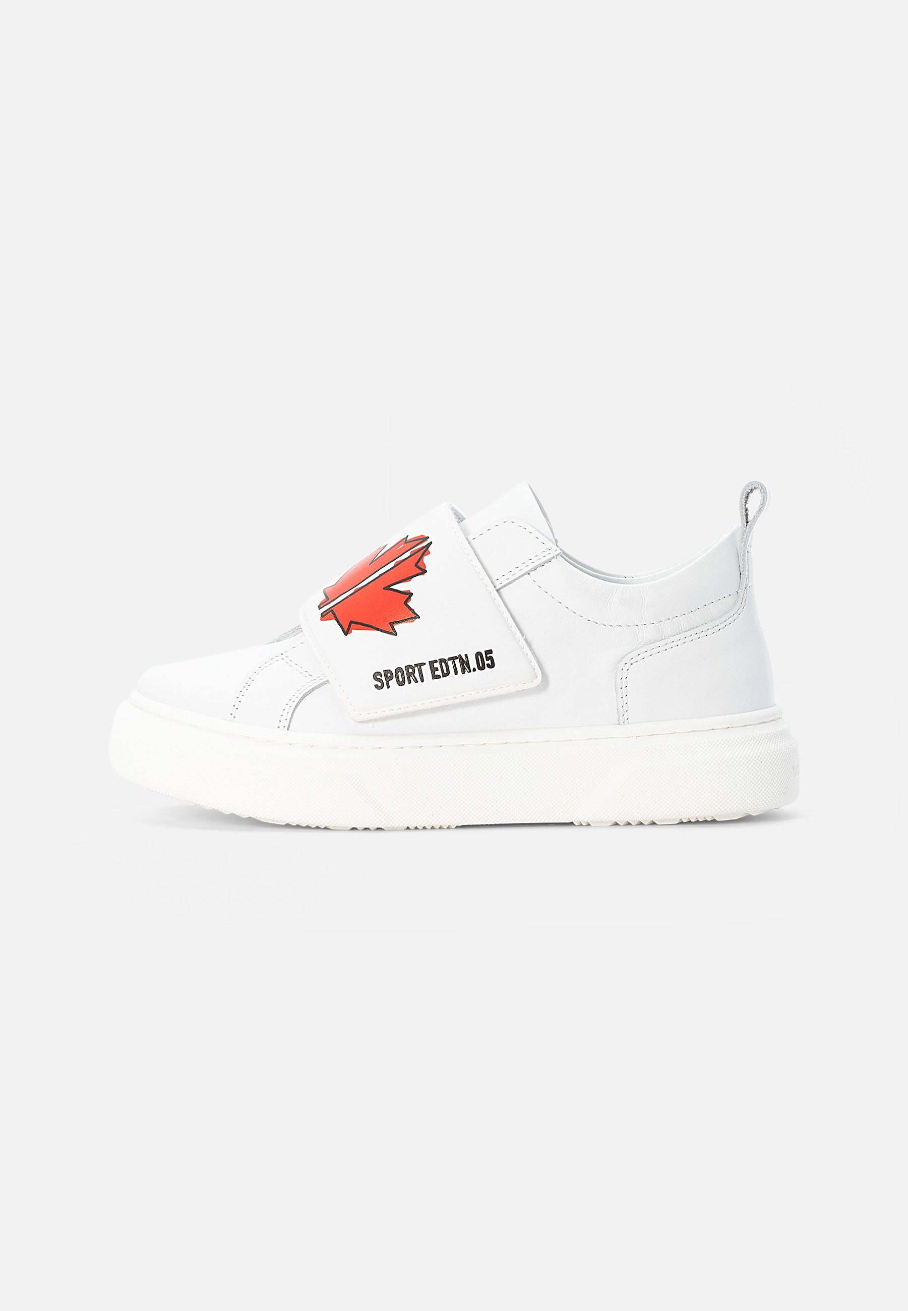 dsquared2 white trainers