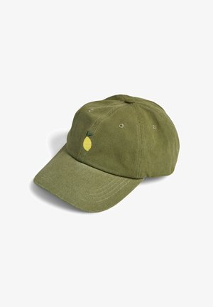 Olivengrøn bomulds-baseballkasket med broderet lille gul citron og grønt blad på frontpanelet.