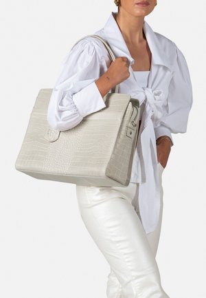 Burkely CASUAL CAYLA - Ventiquattrore - off white