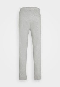 Grå, lätta sweatpants i bomullsmix, med elastisk midja och en enda bakficka. Passformen är slim.