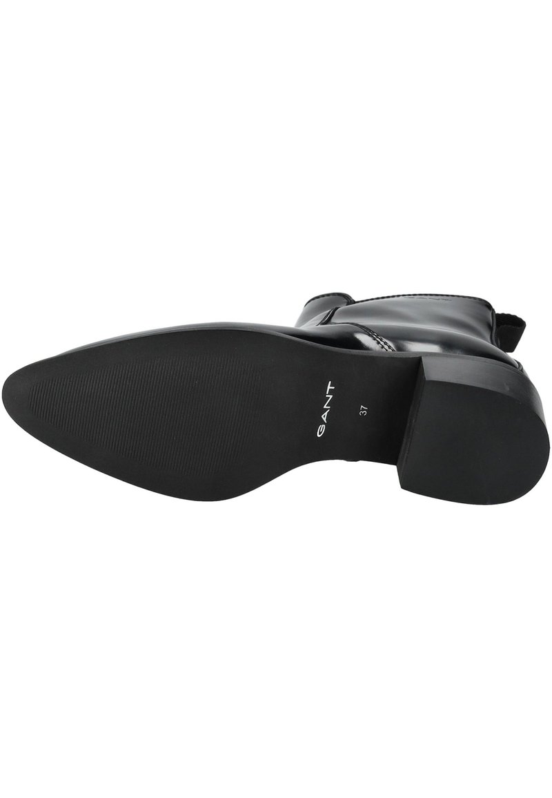 Schwarze Lederstiefelette mit spitzer Zehe, strukturiertem Gummiboden und einem modischen Blockabsatz. Mit Markenlogo und Größenangaben.