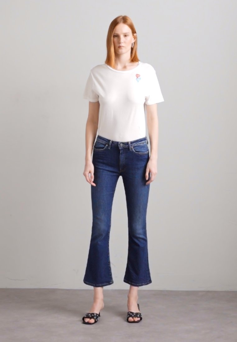 デニム・ジーパン DONDUP MANDY - Jeans super skinny bootcut Dondup MANDY - Jeans bootcut - blue/blu denim - Zalando.it