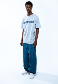 Grimey SAQUEO BIG WASHED  - Vaqueros boyfriend - azul