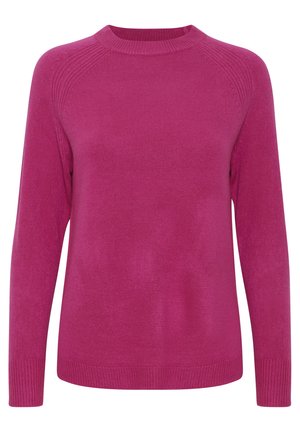 Pull en tricot fuchsia avec des manches longues, un col rond et des détails côtelés le long des épaules et des poignets. Texture douce et couleur unie.