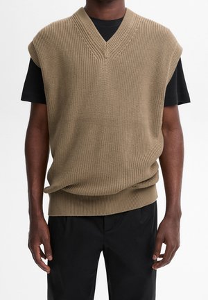 Pullover - camel