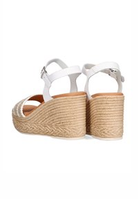 Luna Collection Alpargatas - white