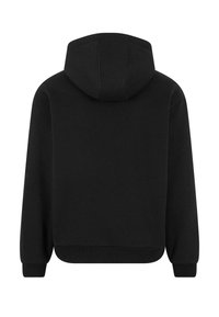 Sudadera con capucha negra de textura suave, con puños acanalados y un corte relajado. Sin logotipos ni patrones visibles en la parte de atrás.