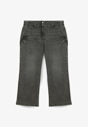 Pantaloni evazați din denim gri, cu talie înaltă, cinci buzunare, închidere cu nasture și detalii cu dublu cusut pe cusături.