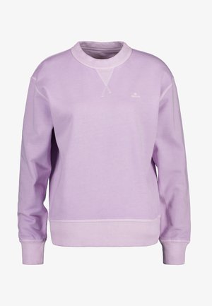 Sudadera de color lavanda con cuello, puños y dobladillo acanalados. Cuenta con un diseño de cuello redondo y un logo sencillo en el pecho.