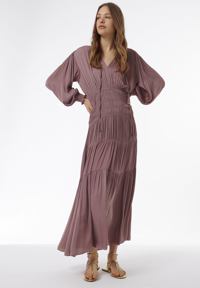 Leem SHIRRED WAIST - Vestido largo - brown