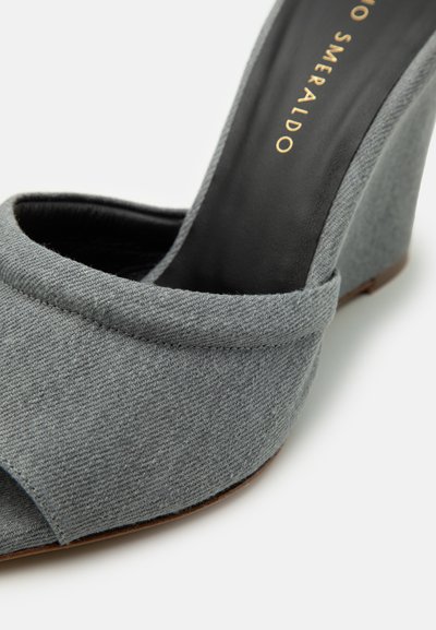 Ilio Smeraldo JIYOUNG - Μιουλ με τακούνι - light grey