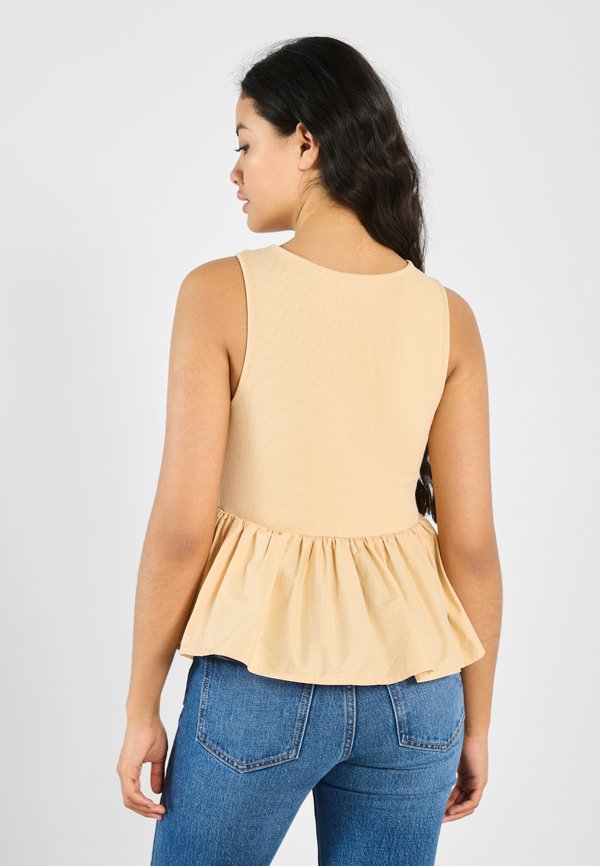 TANK - Top - beige4