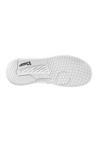 Suola di sneaker bianca con una texture esagonale, dotata di un logo sul tallone e un design curvato per flessibilità e aderenza.